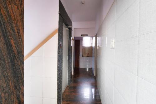 Lobby, Hotel O SK Lodge near Sdm Institute Of Ayurveda And Hospital