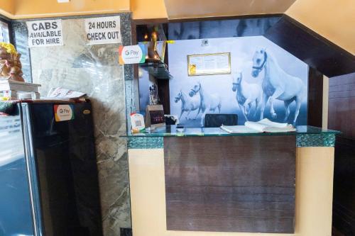 Lobby, Hotel O SK Lodge near Sdm Institute Of Ayurveda And Hospital