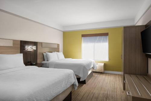 Holiday Inn Express Hotel & Suites San Dimas an IHG Hotel - main image