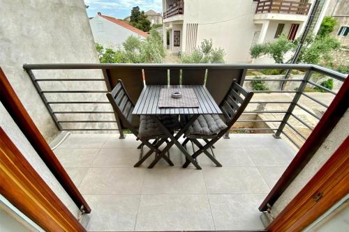 Balkons/terase, Apartments by the sea Ist - 22436 in Ist