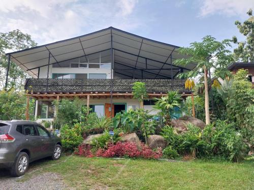 Exterior view, Flor de bambu in Uvita