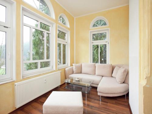 Elegant Villa in Borstendorf in Grünhainichen, Deutschland