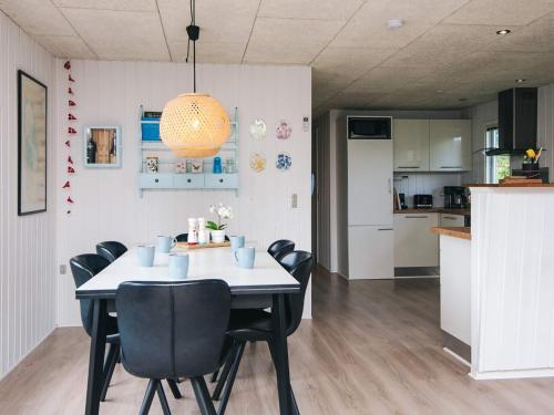 Facilities, 6 person holiday home in Tarm in Hemmet