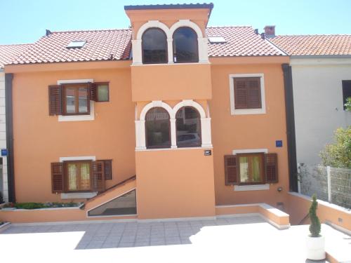 Apartment image 1