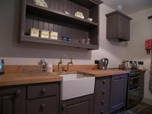 Magherintemple Lodge - image 4