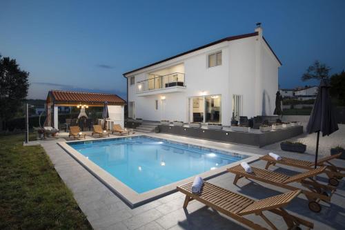 Villa Euphoria – khách sạn tại Rapavel