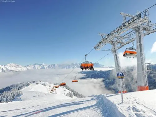 Leogang Chalet near Ski Lift & Bikepark in Leogang, Österreich