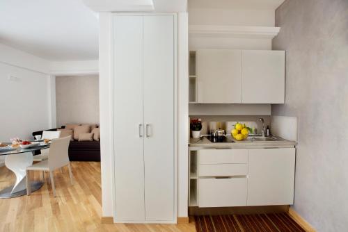 Deluxe Apartment image 9