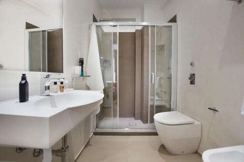 Superior Apartment image 10