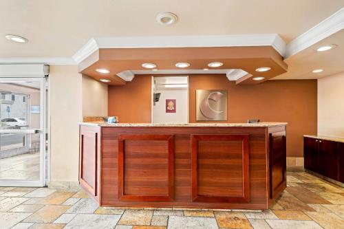 Comfort Inn & Suites Salinas - image 8