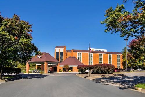 Comfort Inn Virginia Horse Center in Lexington, USA