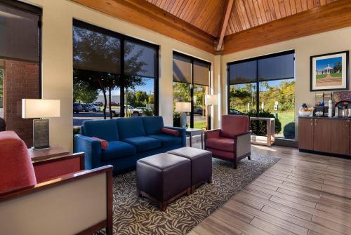 Comfort Inn Virginia Horse Center in Lexington, USA