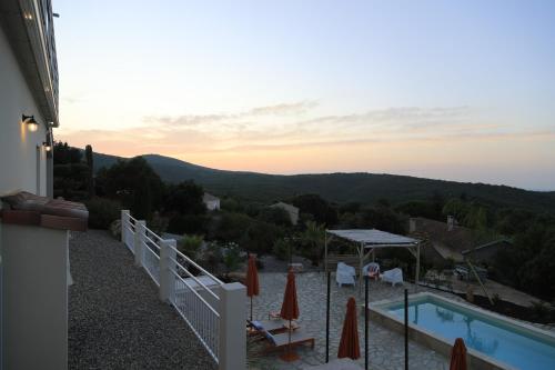 Les Trois Tours GITE de luxe Adult Only in Faugeres
