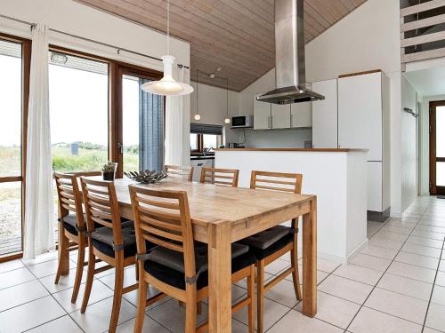 8 person holiday home in Ulfborg-By Traum in Thorsminde