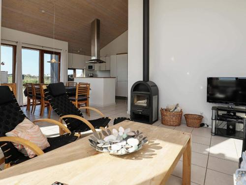 8 person holiday home in Ulfborg-By Traum in Thorsminde