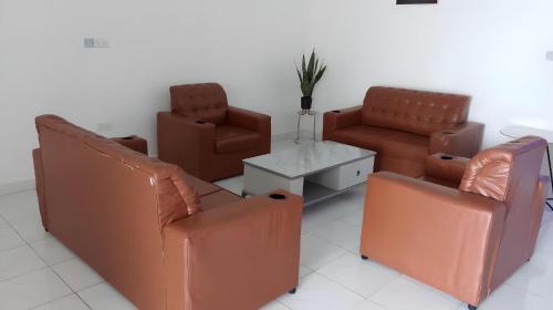 Vestabils, Sleepeaze Hotel in Afienya