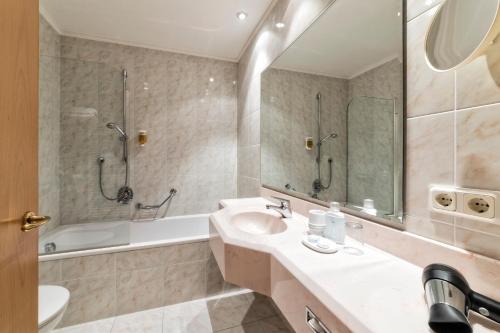 Hotel Post - Olang Room Type - Superior Double Room