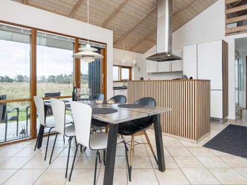 7 person holiday home in Ulfborg-By Traum in Thorsminde