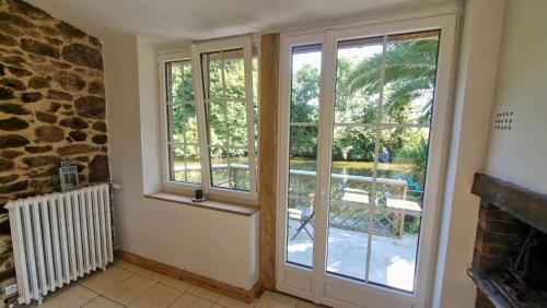 Gites Du Manoir Du Haut Salmon in La Buzardiere