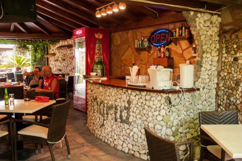 Quầy bar/Pub, Pensiunea Ingrid in Eforie Nord