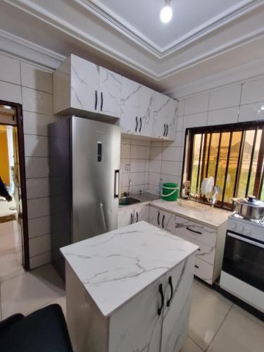 Light of Life Residence in Буеа