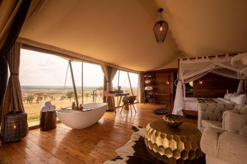 Serengeti Luxury Retreat in Banagi