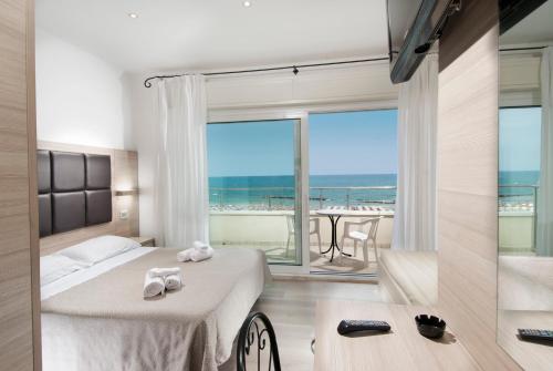 Superior Triple Room with Sea View