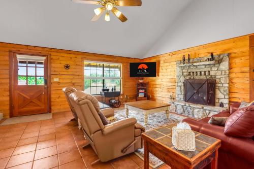 Double D Cottage in Manchaca