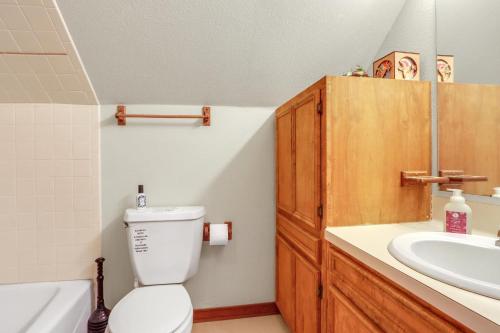 Double D Cottage - image 3