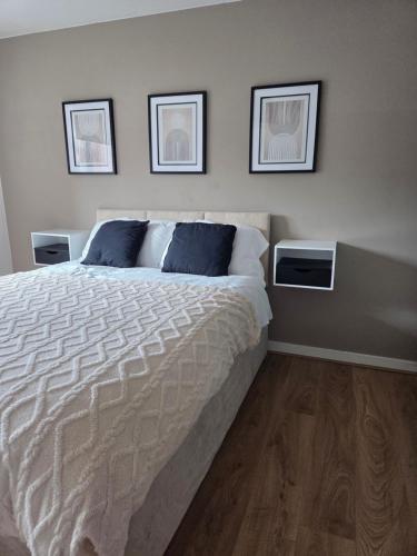 Wolverhampton Apartment with Free Parking 1 minute from the train station, Wolverhampton (photo 6)