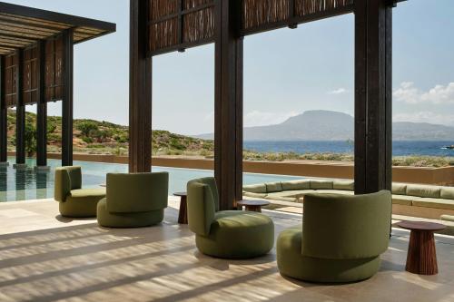 Bar/lounge, JW Marriott Crete Resort & Spa in Akrotiri