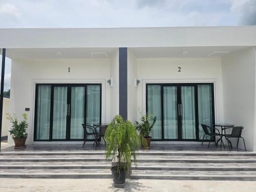 TonLiw Hotel โรงแรมต้นหลิว in ノンブアラムプー