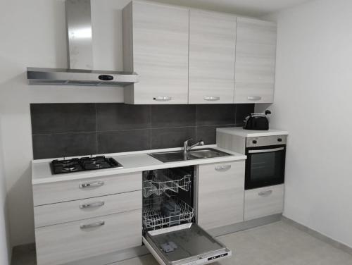  Salentum Villa Miami - con ampia terrazza in Vignacastrisi