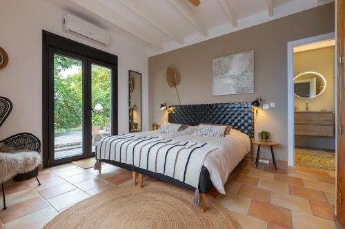 Dušš, Bed & Breakfast Casa del Palta in Canillas de Albaida