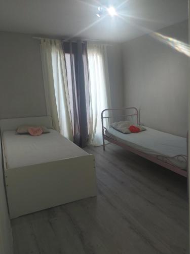 T3 Ste-Marguerite close to transport, beach, velodrome, Marsiglia (foto 4)