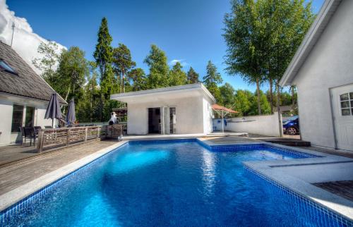 Villa Blanche - Accommodation - Tofta