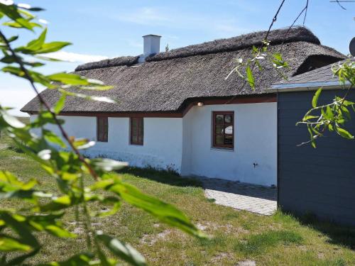 6 person holiday home in Vesløs-By Traum