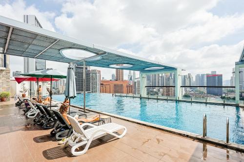 D'Majestic by Aspire Suites - image 11
