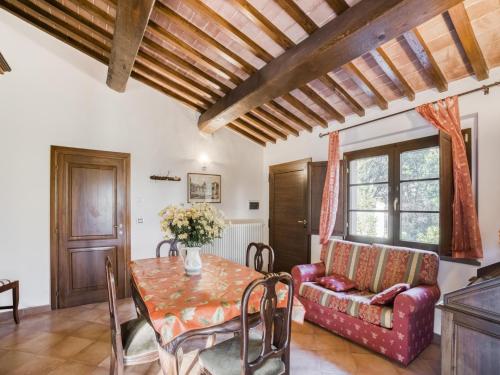  Mansion in Citerna with Pool & Terrace in Citerna