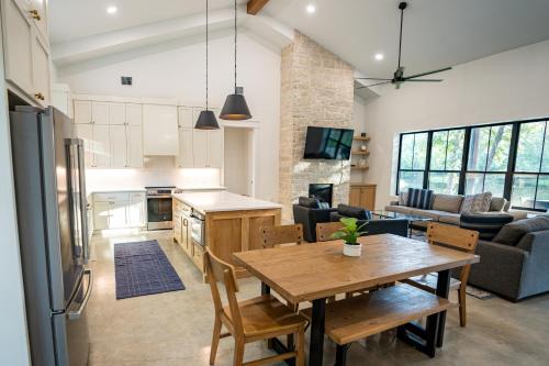 Moonlight Oaks Retreat in Hearne (Texas)