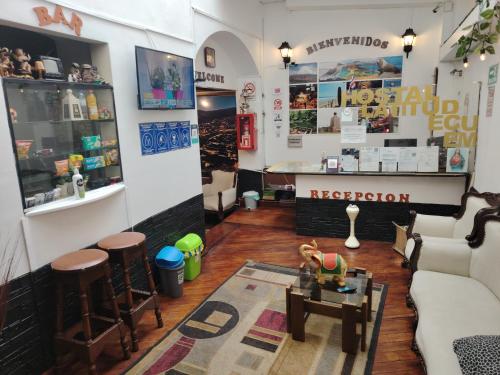 Hostal Latitud Ecuem in เซนโตร อิสโตริโก