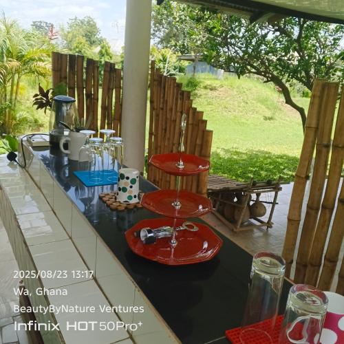 مطبخ, Beauty by Nature Family Garden Retreat with STARLINK in Wa
