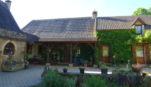 La Girolle gîte à louer Labrousse