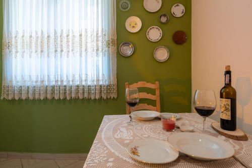 Grape Apartment Studio in Suva Reka