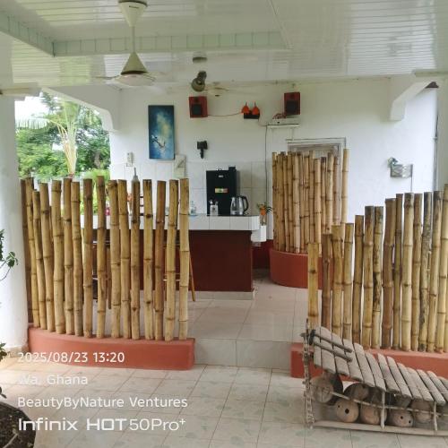 حانة/استراحة, Beauty by Nature Family Garden Retreat with STARLINK in Wa