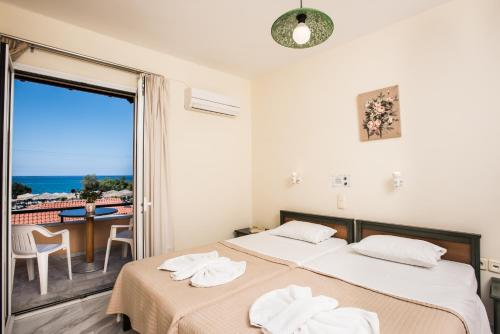 Mythos Beach Hotel Apartments - image 7
