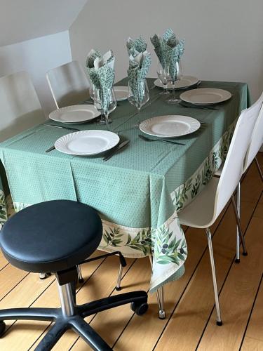 Stor lejlighed i landlige omgivelser in Bækmarksbro