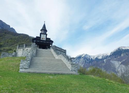 Caissa - Spacious house in quiet location, Tolmin (photo 5)