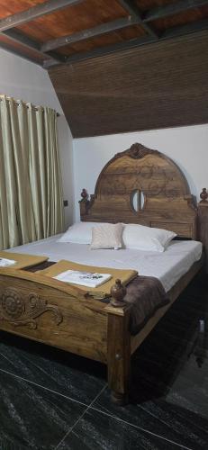 Pluto Homestay in Pambanar