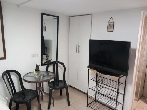 Apartment number 6 in روش بينا سيتي سنتر